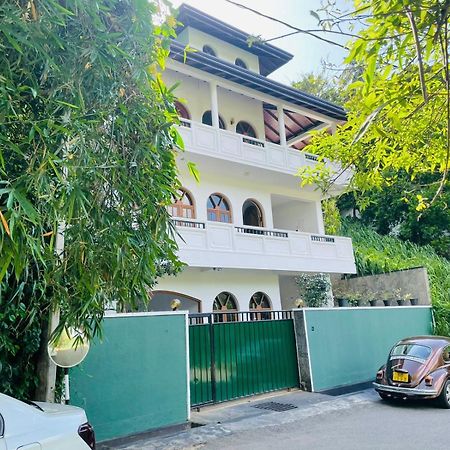 Villa Nine קנדי מראה חיצוני תמונה